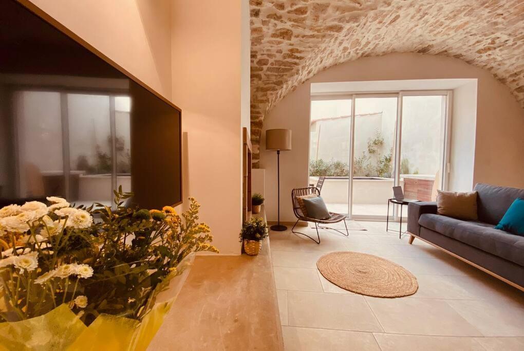 Terra Nostra - Townhouse - Swimming Pool Villa Nimes Exterior photo